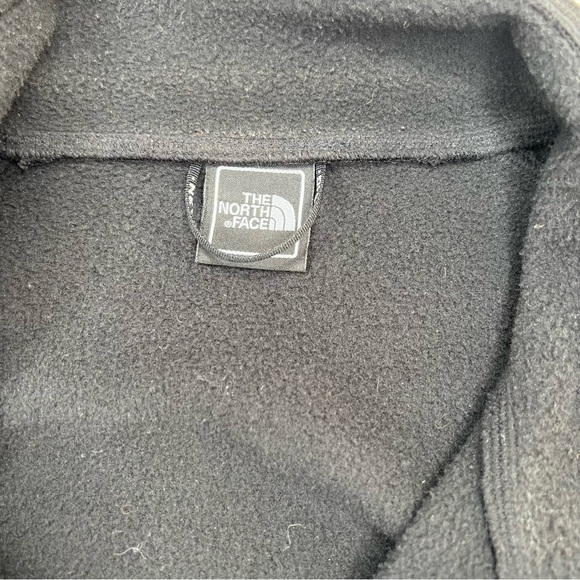 The North Face Black Performance Jacket - Picture 4 of 11
